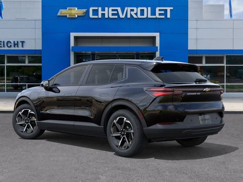 New 2026 Chevrolet Equinox EV LT image 27