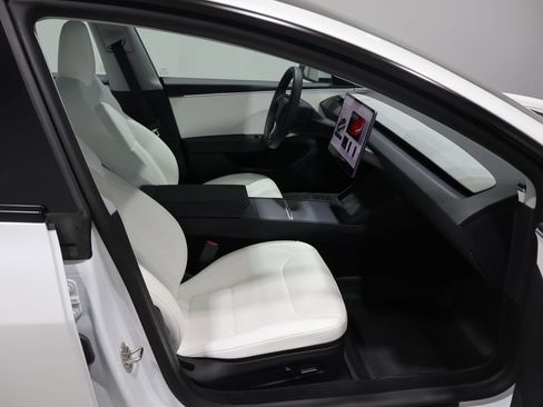 Used 2024 Tesla Model 3 Long Range AWD/4WD image 24