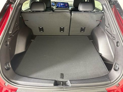 New 2026 Chevrolet Equinox EV LT w/ LPO, Blackout Package FWD image 44