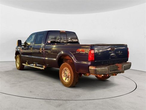 Used 2009 Ford F250 Lariat image 3