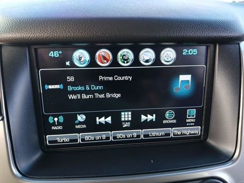 Used 2019 Chevrolet Suburban Premier w/ Premier Plus Edition RWD image 49