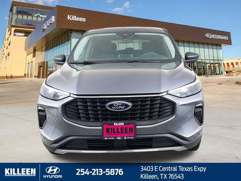 Used 2025 Ford Escape Active FWD image 2