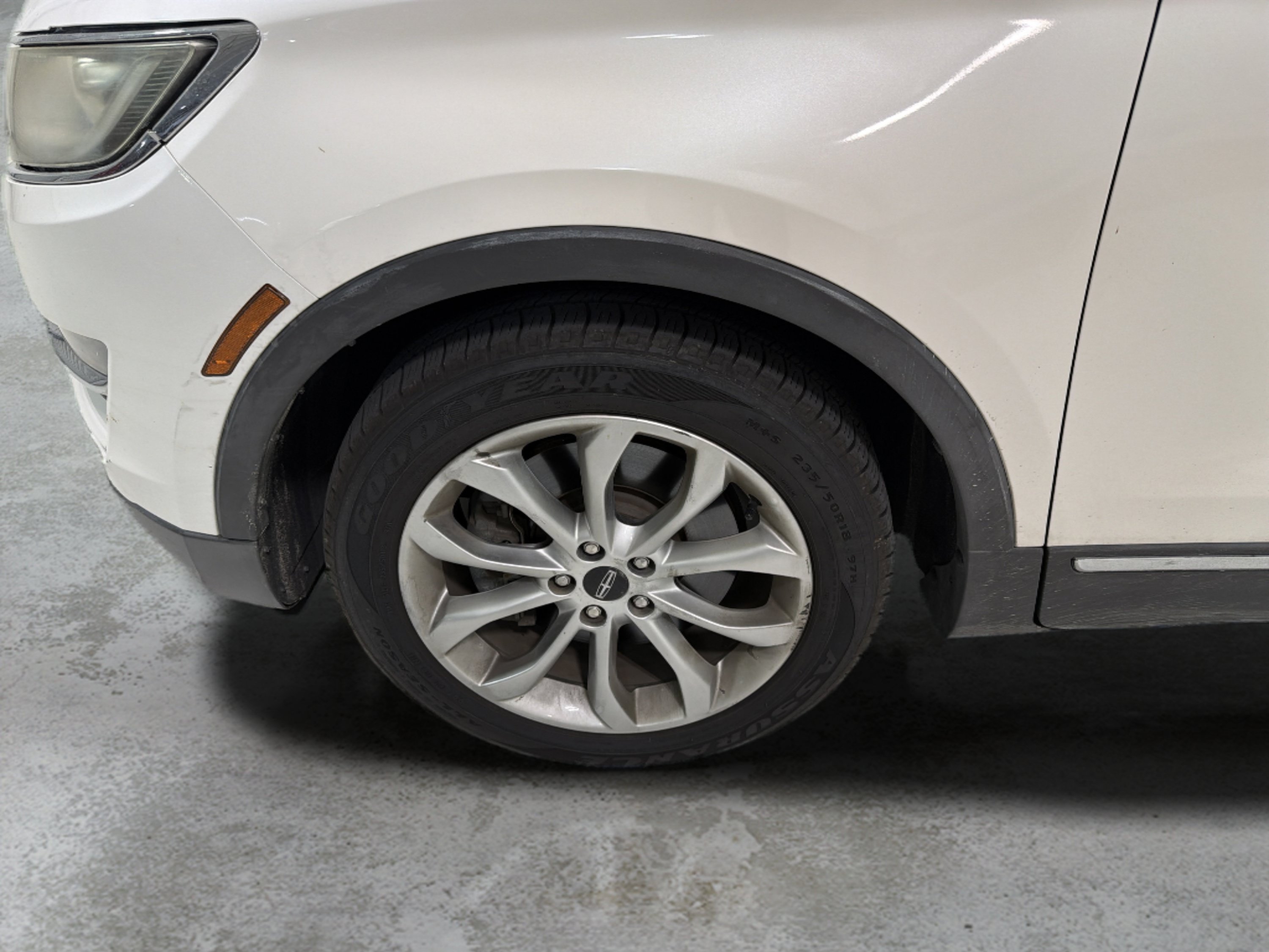 Used 2015 Lincoln MKC FWD w/ Equipment Group 101A Select image 20