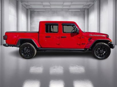 Used 2024 Jeep Gladiator Sport