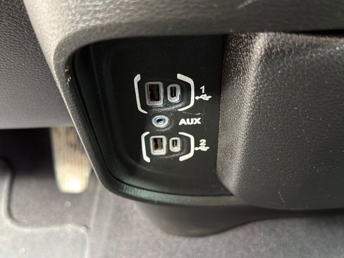 Used 2022 RAM 2500 Big Horn AWD/4WD image 21