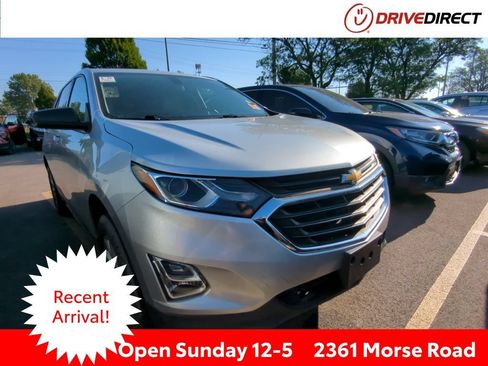 Used 2019 Chevrolet Equinox LS w/ LS Convenience Package AWD/4WD image 1