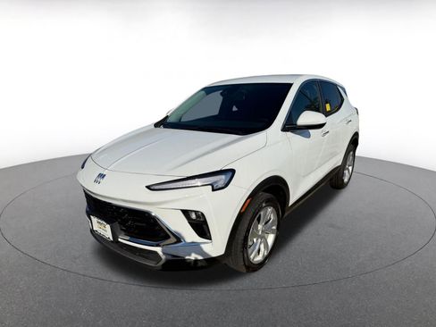 Used 2025 Buick Encore GX Preferred image 3