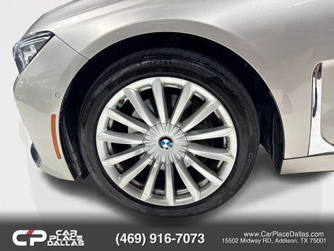 Used 2022 BMW 740i w/ Luxury Rear Seating Package RWD image 44