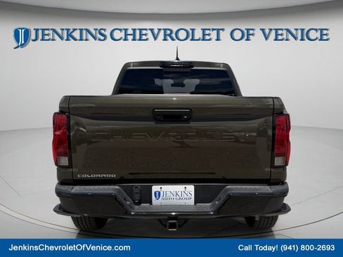 Used 2024 Chevrolet Colorado Trail Boss w/ Advanced Trailering Package AWD/4WD image 6