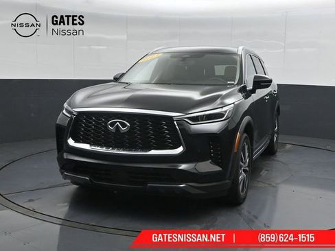 Used 2023 INFINITI QX60 Sensory w/ Cargo Package AWD/4WD image 6