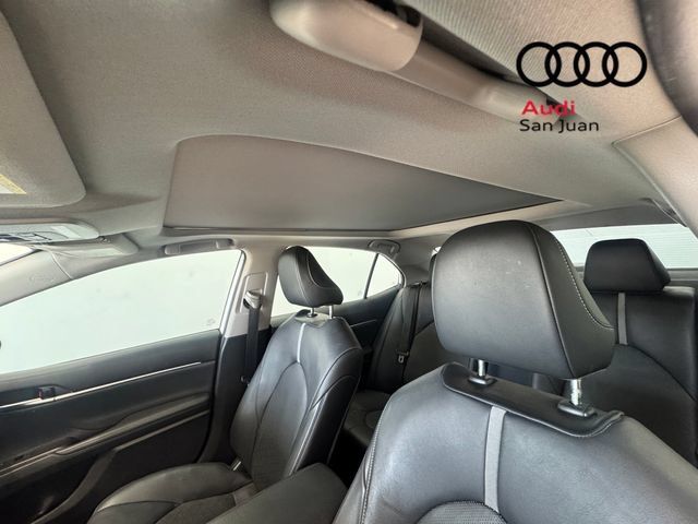 Used 2021 Toyota Camry XSE FWD image 11