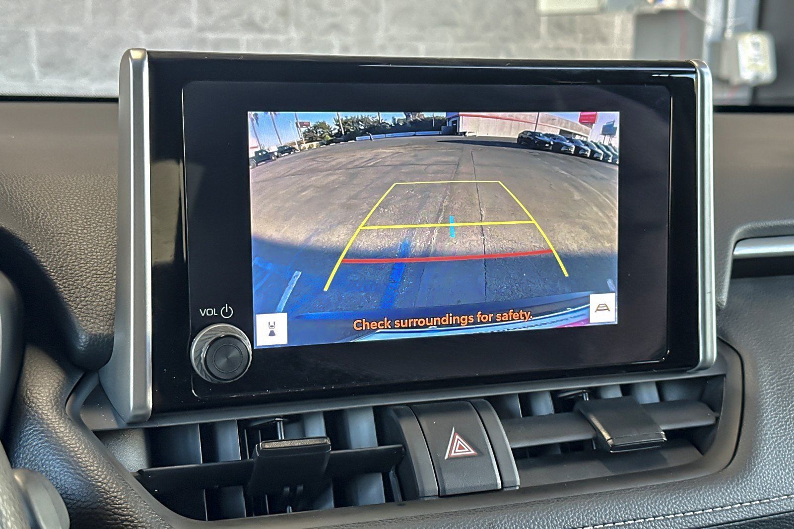 Used 2024 Toyota RAV4 LE AWD/4WD image 18