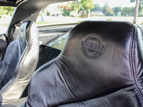 Used 1995 Chevrolet Corvette ZR1 RWD image 85