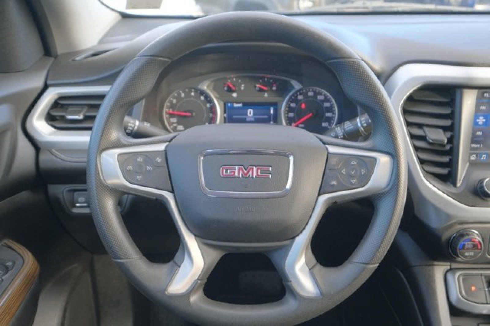 Used 2022 GMC Acadia SLE w/ Driver Convenience Package AWD/4WD image 20