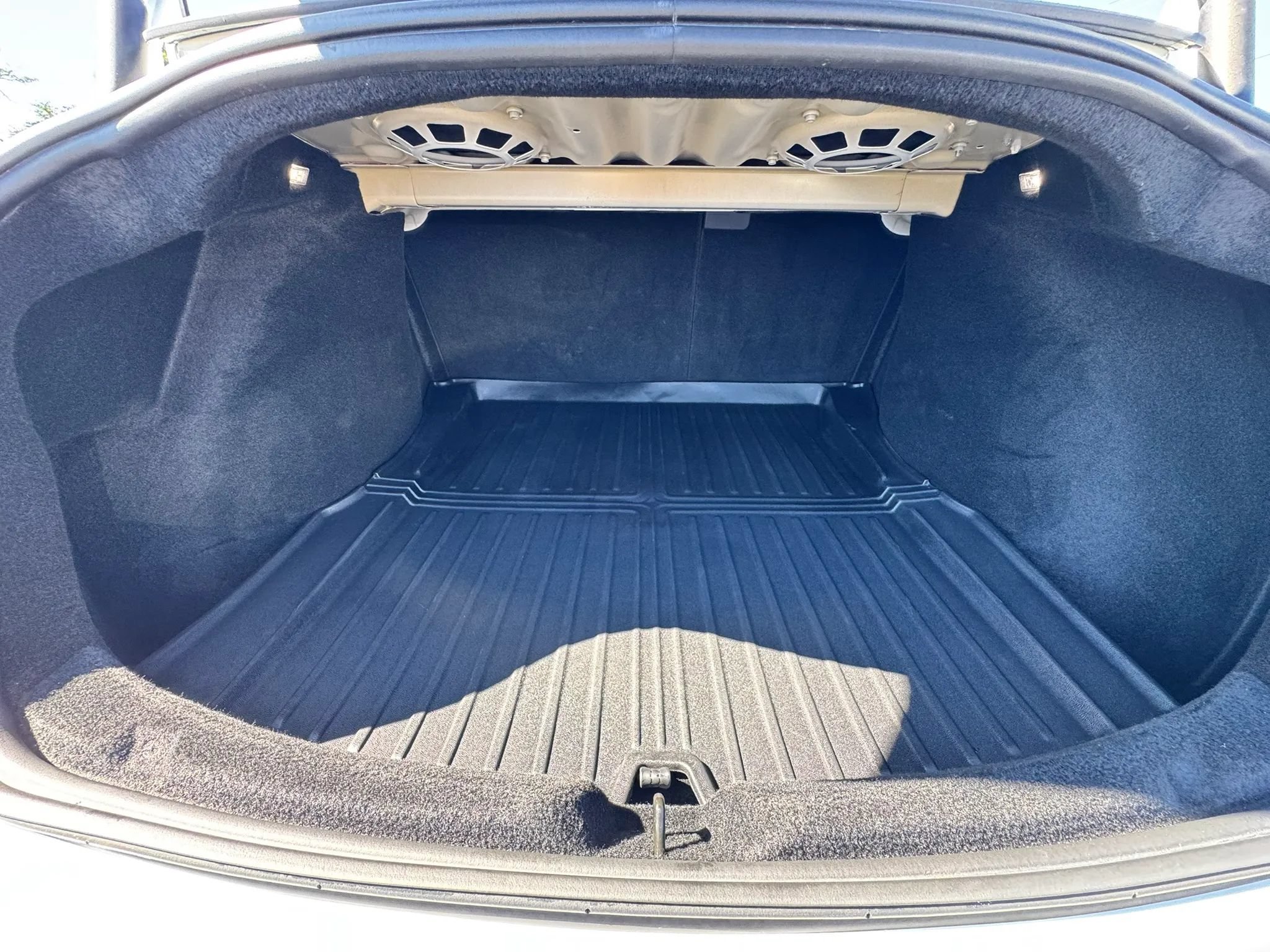 Used 2024 Tesla Model 3 Standard Range RWD image 41