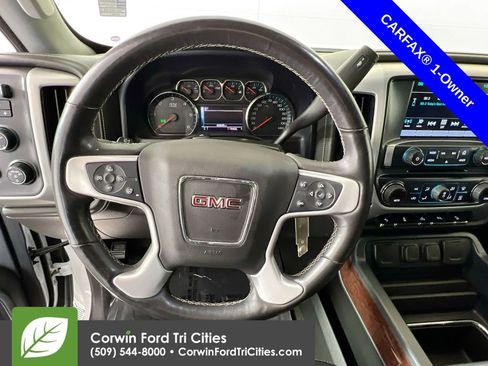 Used 2017 GMC Sierra 2500 SLT w/ Suspension Package, Off-Road AWD/4WD image 8