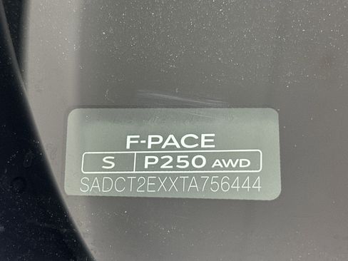 Used 2026 Jaguar F-PACE R-Dynamic S image 19