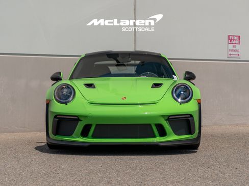 Used 2019 Porsche 911 GT3 RS w/ Weissach Package RWD image 10