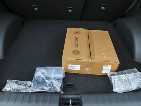 New 2026 Hyundai Ioniq 5 SE image 25