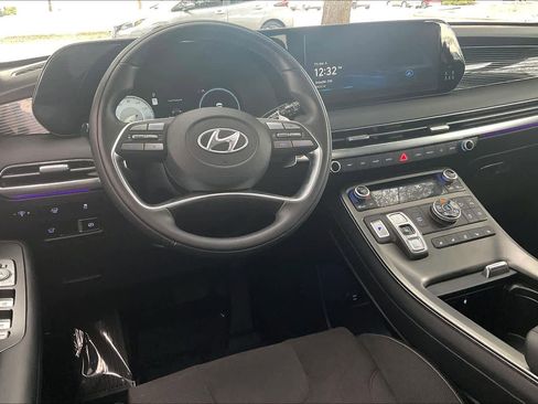 Used 2024 Hyundai Palisade Calligraphy AWD/4WD image 18