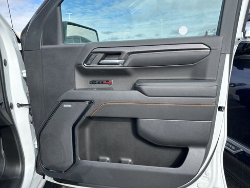 Used 2023 GMC Sierra 1500 AT4 w/ AT4 Premium Package image 45