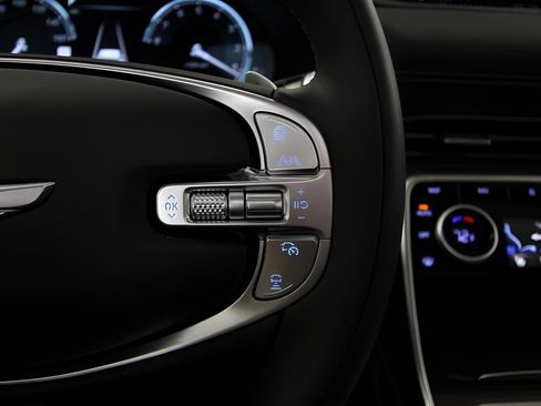 Used 2023 Genesis GV80 3.5T w/ Prestige Package image 29