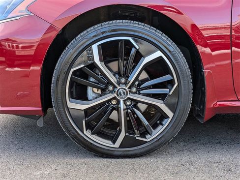 Used 2023 Nissan Altima 2.5 SR image 25