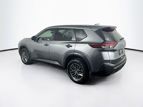 Used 2021 Nissan Rogue S FWD image 5