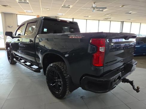 Used 2020 Chevrolet Silverado 1500 Custom Trail Boss w/ Custom Convenience Package AWD/4WD image 5