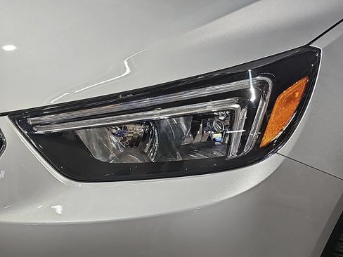 Used 2022 Buick Encore Preferred w/ Safety Package AWD/4WD image 35
