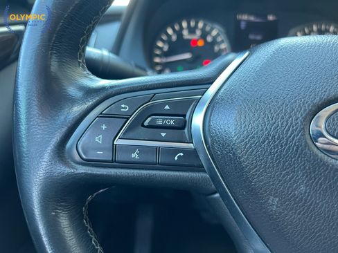 Used 2019 INFINITI Q50 Luxe image 24