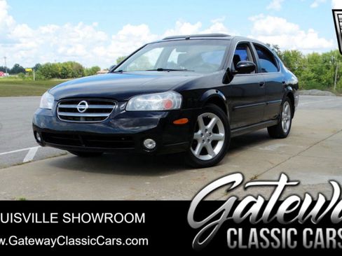Used 2002 Nissan Maxima SE image 1