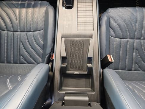 Used 2023 Nissan Ariya image 22