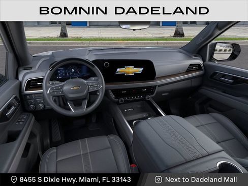 New 2026 Chevrolet Suburban High Country AWD/4WD image 15