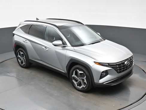 Certified 2023 Hyundai Tucson Limited AWD/4WD image 39
