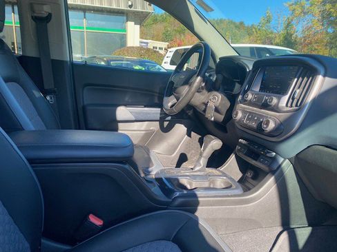 Used 2021 Chevrolet Colorado Z71 image 14