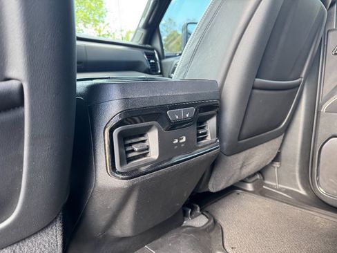 Used 2024 GMC Sierra 2500 AT4X AWD/4WD image 20