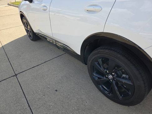 Used 2023 Buick Envision Preferred image 61