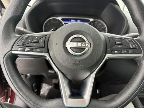 Used 2024 Nissan Sentra SV image 9
