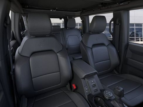 New 2026 Ford Bronco Badlands AWD/4WD image 10