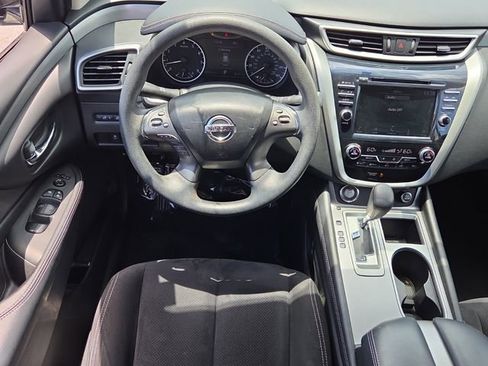 Used 2019 Nissan Murano S FWD image 15