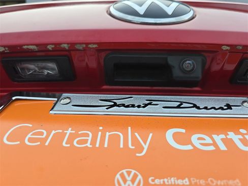 Used 2022 Volkswagen Taos SE image 20