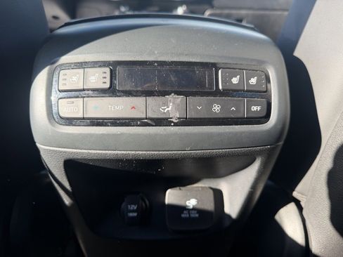 Used 2020 Hyundai Palisade Limited image 21