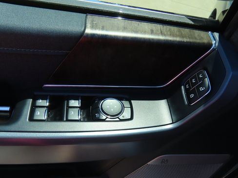 Used 2023 Ford F150 Lariat w/ Equipment Group 502A High image 26