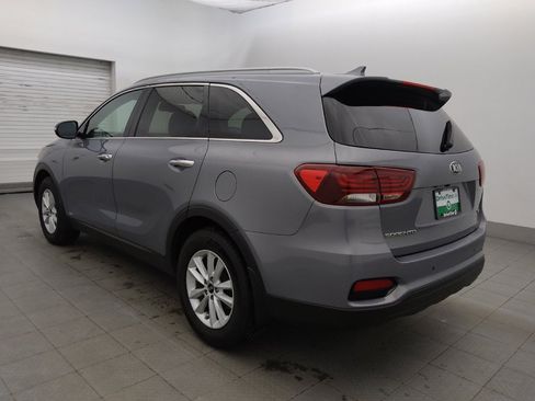 Used 2019 Kia Sorento AWD w/ LX Convenience Package image 3