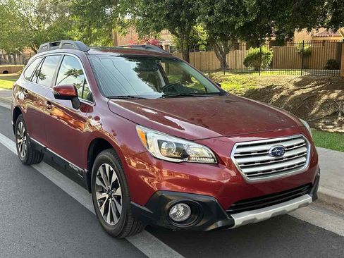 Used 2016 Subaru Outback 2.5i Limited image 2