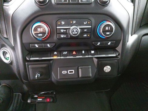 Used 2019 Chevrolet Silverado 1500 LT w/ All-Star Edition image 25