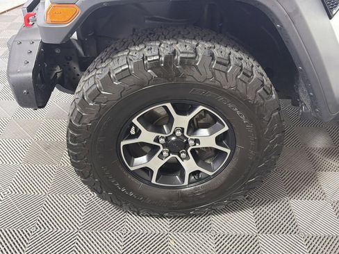 Used 2021 Jeep Wrangler Unlimited Rubicon image 12