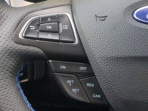 Used 2017 Ford Focus RS AWD/4WD image 15