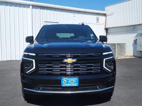 New 2026 Chevrolet Tahoe High Country w/ Sun And Tow Package AWD/4WD image 8